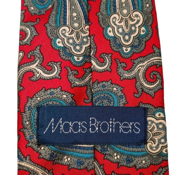 MAAS BROTHERS Red Paisley  Silk Tie Necktie USA 3.75 X 58 - Picture 4 of 4